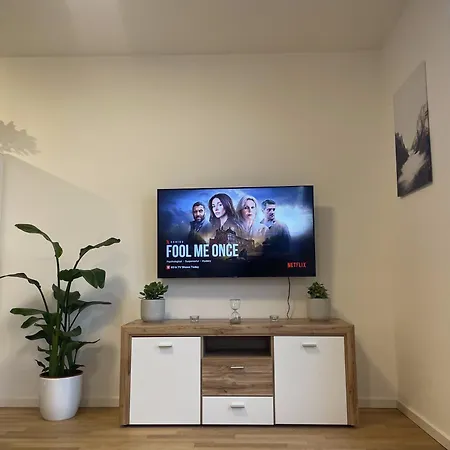 Luxurious And Stylish Apartment At Ber Airport Schönefeld Buitenkant foto