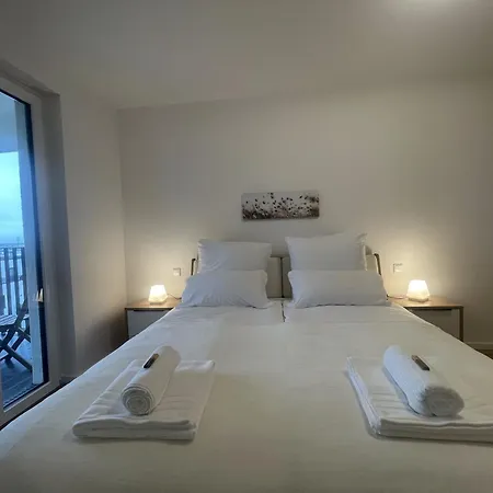 Luxurious And Stylish Apartment At Ber Airport Schönefeld Buitenkant foto