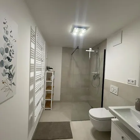Luxurious And Stylish Apartment At Ber Airport Schönefeld Buitenkant foto