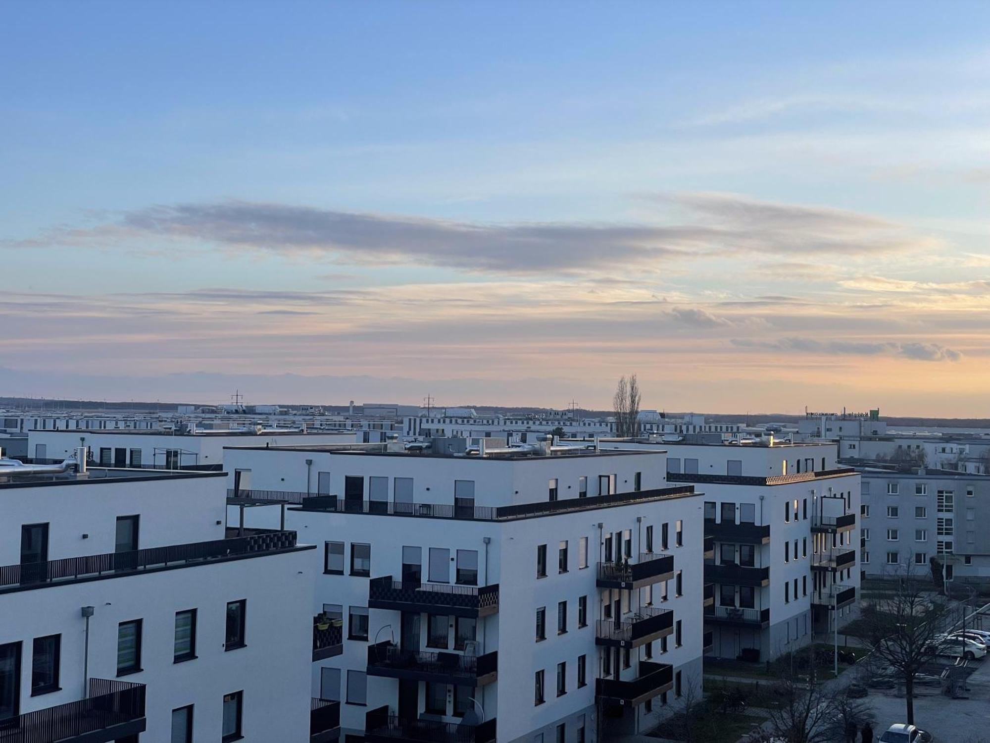 Apartment Luxurious And Stylish At Ber Airport Schoenefeld
