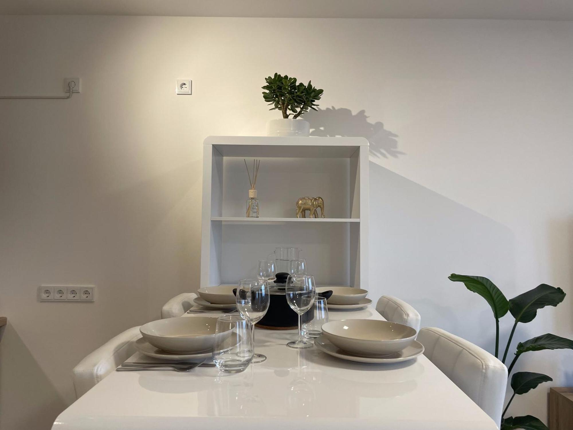 Luxurious And Stylish At Ber Airport Apartment Schoenefeld